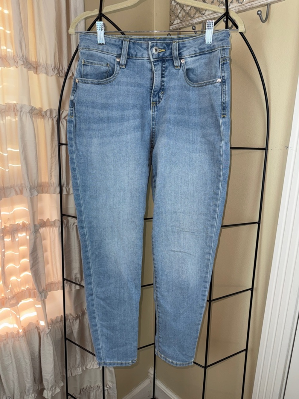 Style & Co. Light Blue Skinny Jeans Size 6P - Picture 5 of 11